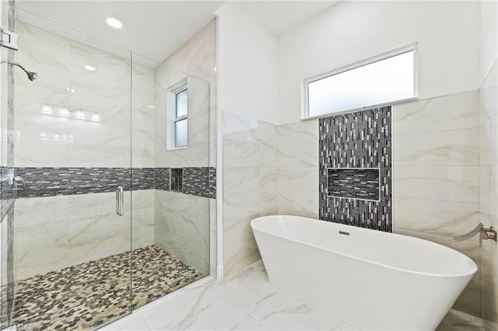 3918  7th W ST, Lehigh Acres, FL 33971