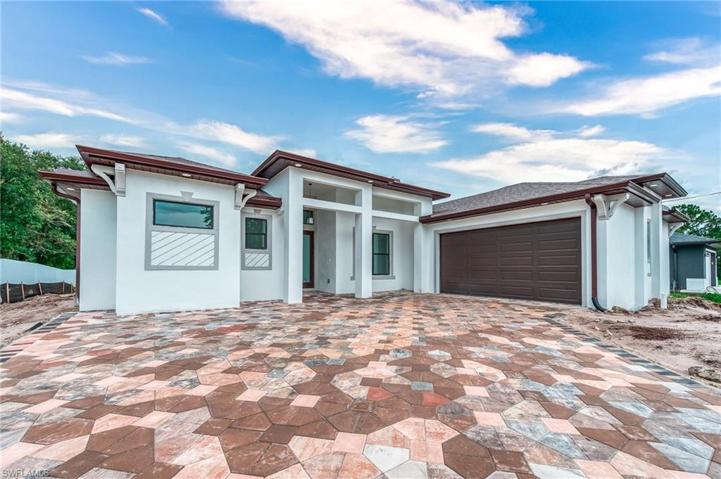 3918  7th W ST, Lehigh Acres, FL 33971