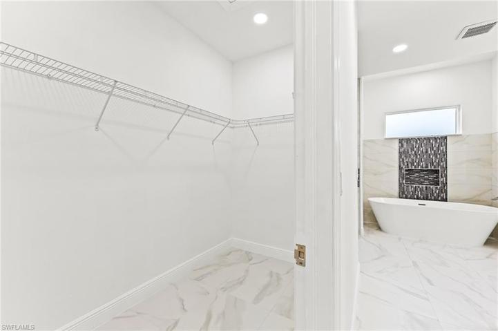 3918  7th W ST, Lehigh Acres, FL 33971