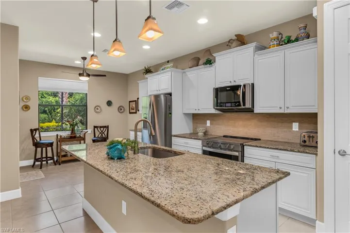 Open Kitchen And Breakfast Nook