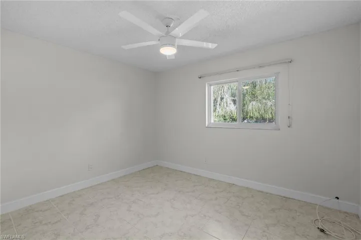 3233  Shell  LN, Fort Denaud, FL 33935