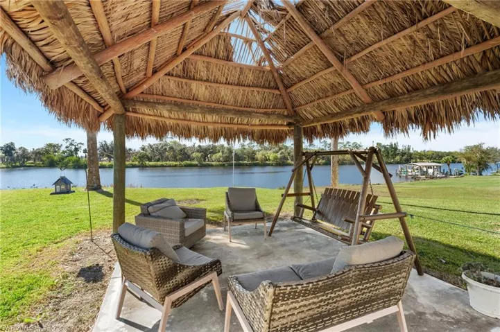3233  Shell  LN, Fort Denaud, FL 33935