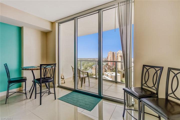 3000 Oasis Grand BLVD # 2003, FORT MYERS FL 33916