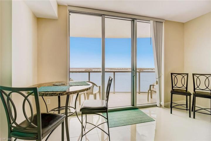 3000 Oasis Grand BLVD # 2003, FORT MYERS FL 33916