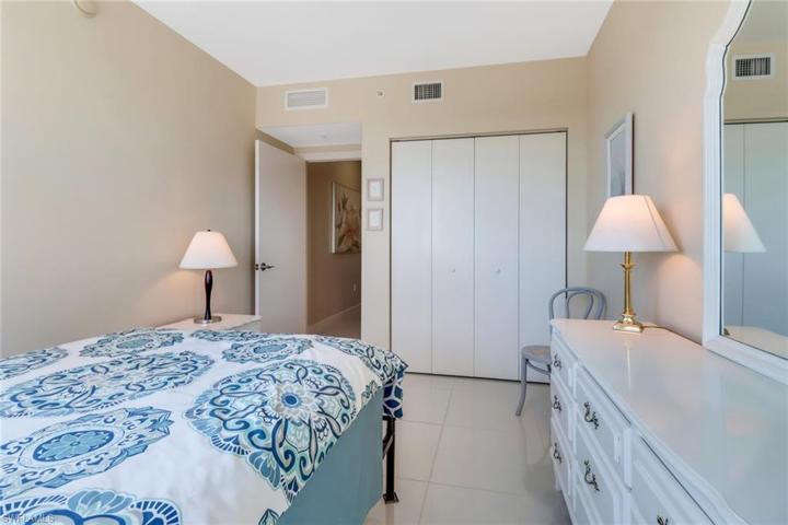 3000 Oasis Grand BLVD # 2003, FORT MYERS FL 33916