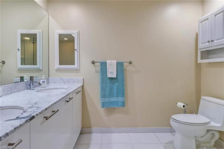 3000 Oasis Grand BLVD # 2003, FORT MYERS FL 33916