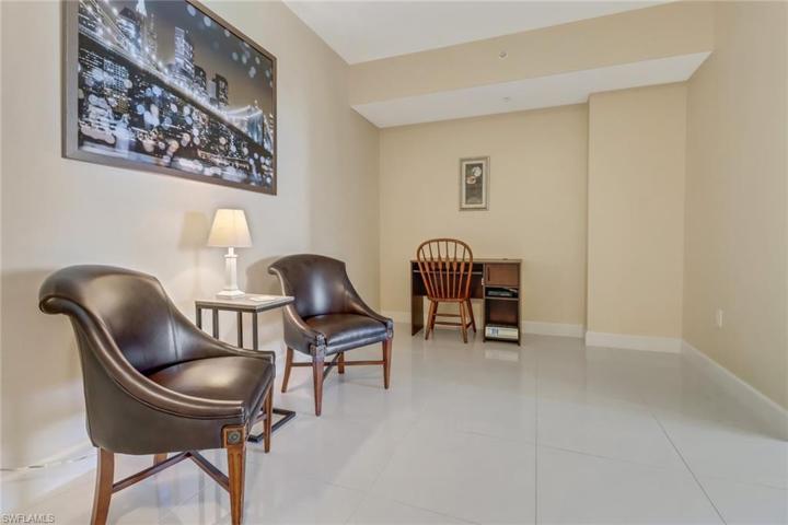 3000 Oasis Grand BLVD # 2003, FORT MYERS FL 33916