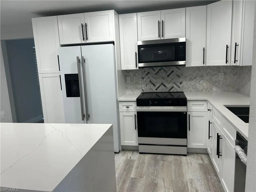 319 Arlington AVE, Fort Myers, FL 33905,225063365