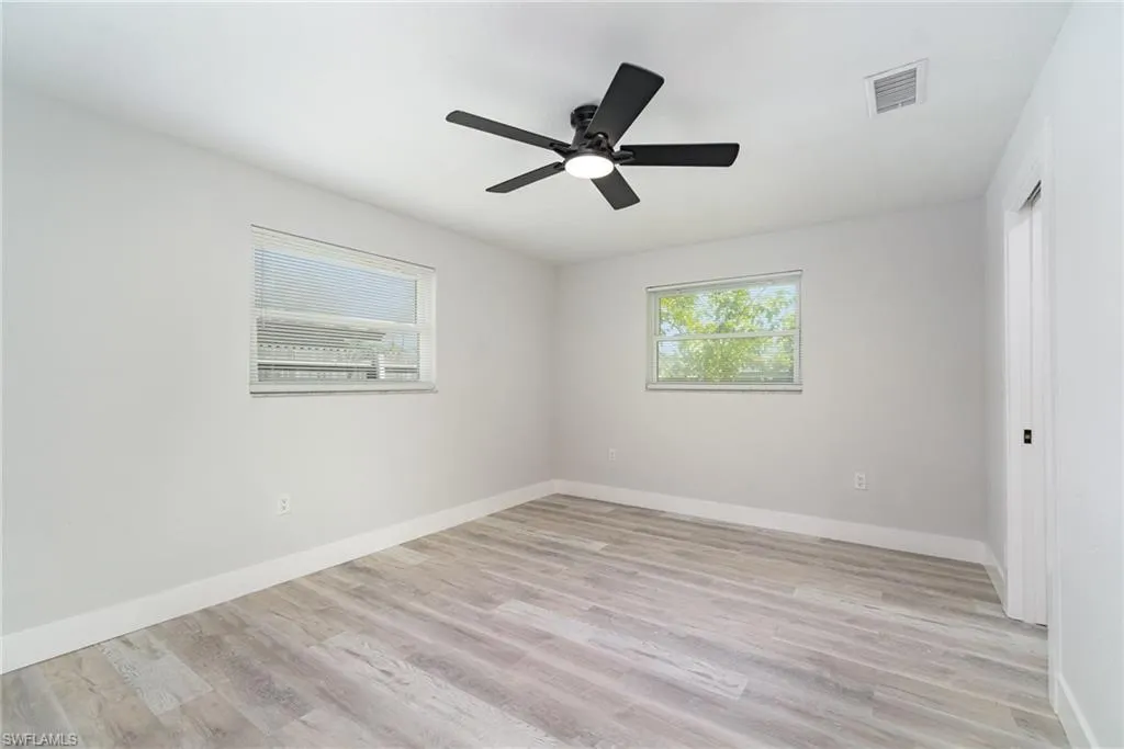 319 Arlington AVE, Fort Myers, FL 33905,225063365