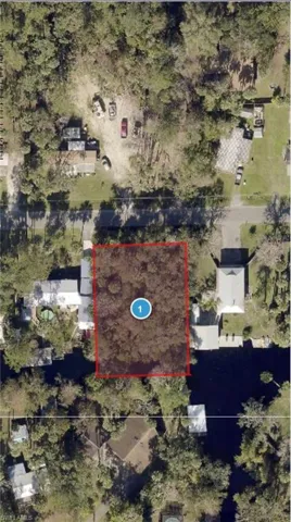 Fox  RD, Astor, FL 32102