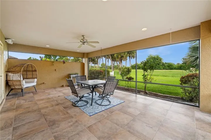 Screened In Private Lanai - Side A
