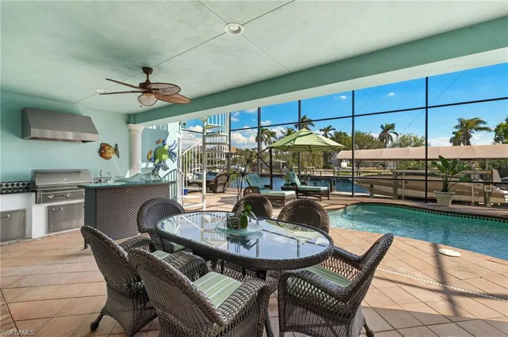 Under cover Patio area with outdoor kitchen