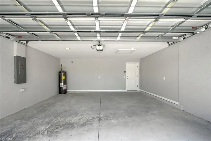 8056  Sunrise  CIR, Labelle, FL 33935