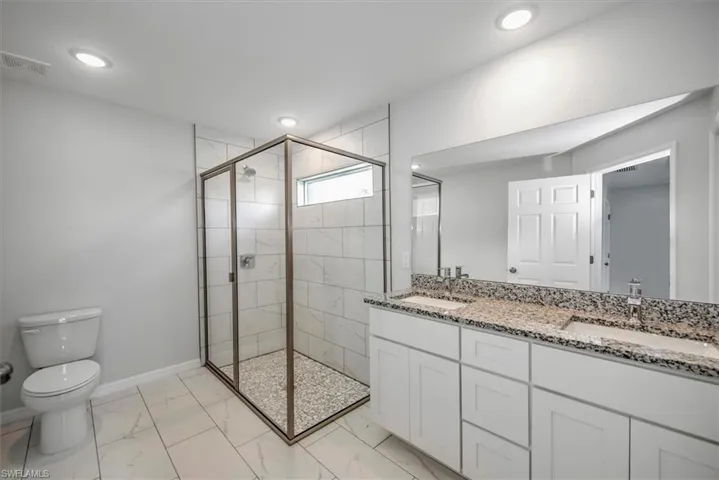 8056  Sunrise  CIR, Labelle, FL 33935