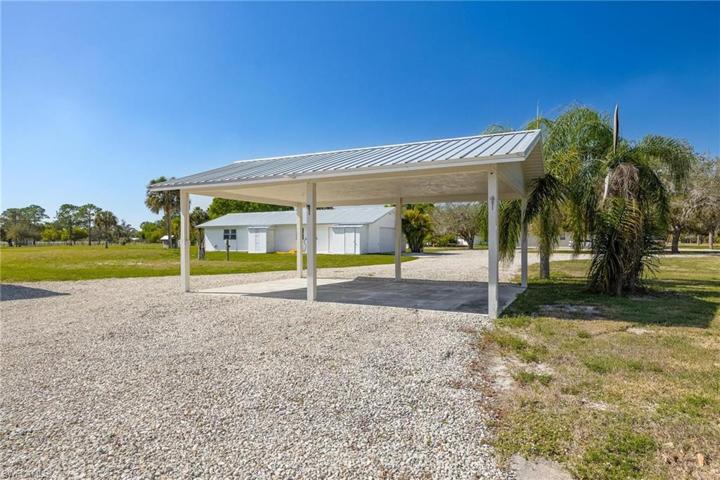 Carport