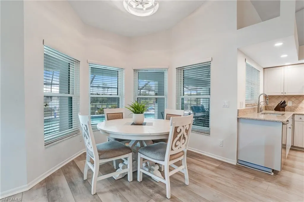 233 El Dorado PKWY, Cape Coral, FL 33914,225050601