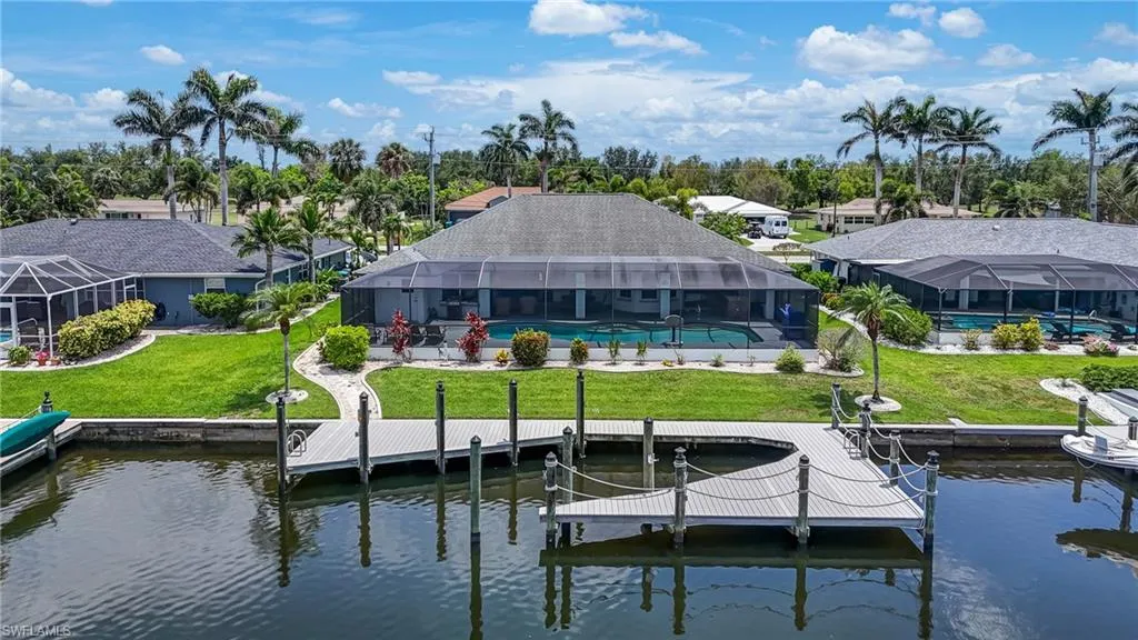 233 El Dorado PKWY, Cape Coral, FL 33914,225050601
