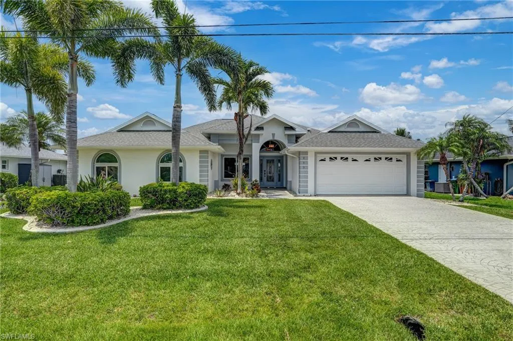 233 El Dorado PKWY, Cape Coral, FL 33914,225050601