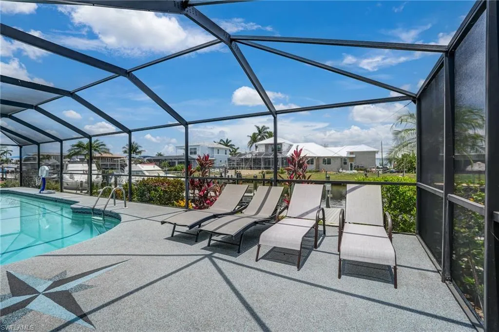 233 El Dorado PKWY, Cape Coral, FL 33914,225050601
