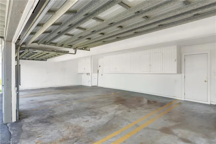 3276  Royal Canadian  TRCE, Fort Myers, FL 33907