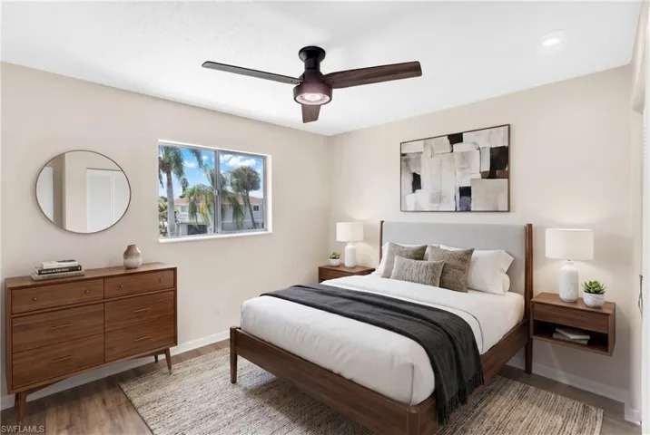 3276  Royal Canadian  TRCE, Fort Myers, FL 33907