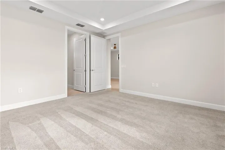 Upgraded carpet and padding