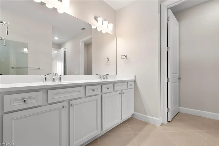 20268  Napa  LOOP, Estero, FL 33928
