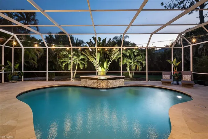 1922  Blackstone  CIR, Naples, FL 34109