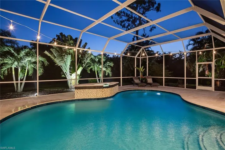 1922  Blackstone  CIR, Naples, FL 34109