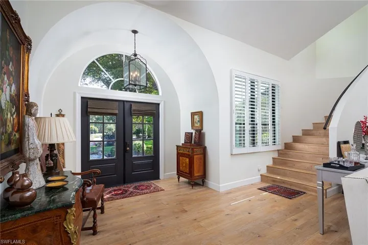 1922  Blackstone  CIR, Naples, FL 34109
