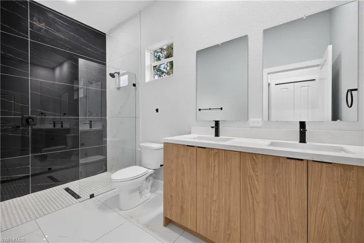 525 Genesee Ave S, Lehigh Acres, Florida 33974