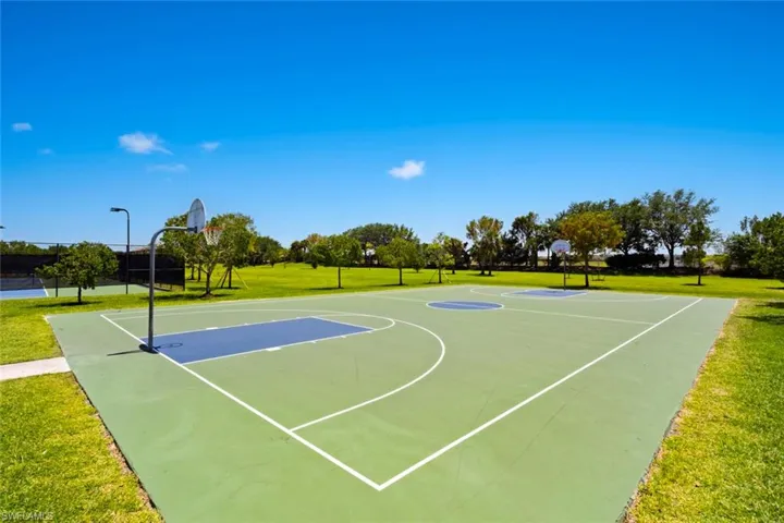 3319 Menores Way, Fort Myers, Florida 33905
