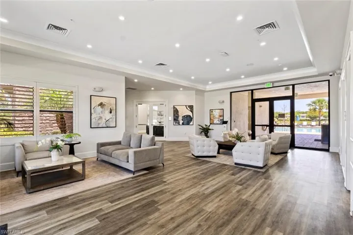 3319 Menores Way, Fort Myers, Florida 33905