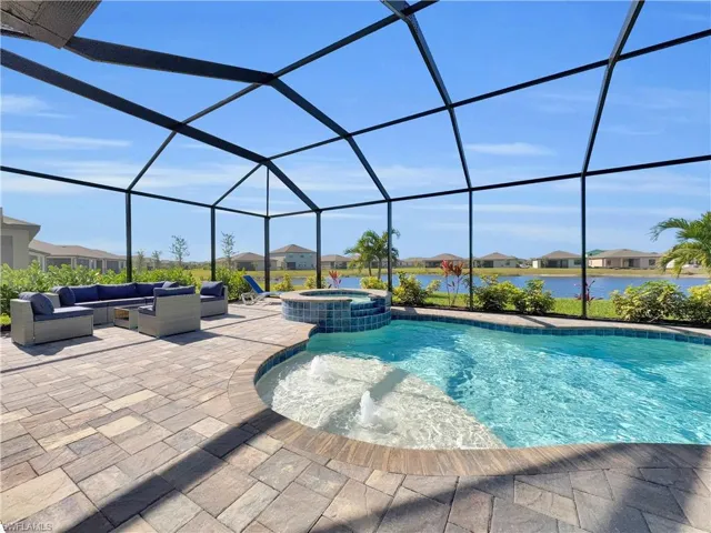 3319 Menores Way, Fort Myers, Florida 33905