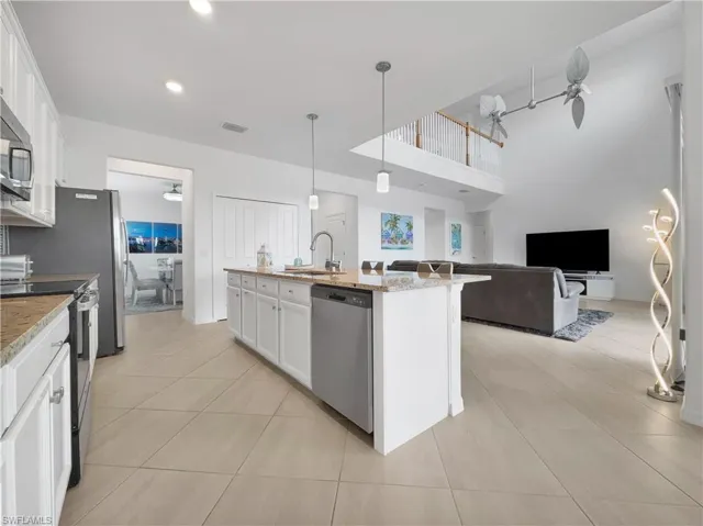 3319 Menores Way, Fort Myers, Florida 33905