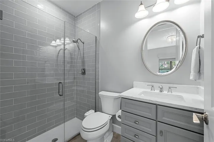 En Suite 1 Bathroom