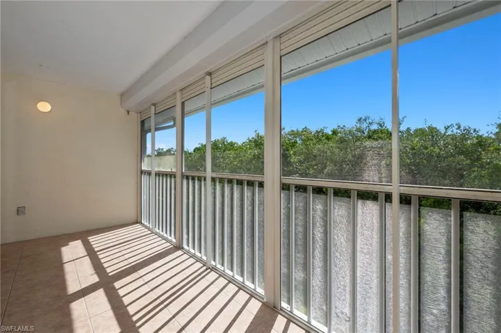 Large Lanai with Bright SW Exposure, Tile Floors, Storm Shutters