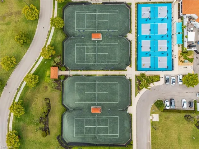 Clay tennis courts