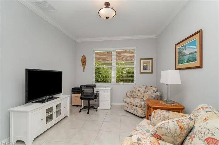 The Den/Flex/Spare room for whatever your needs are. A 3rd Bedroom maybe?