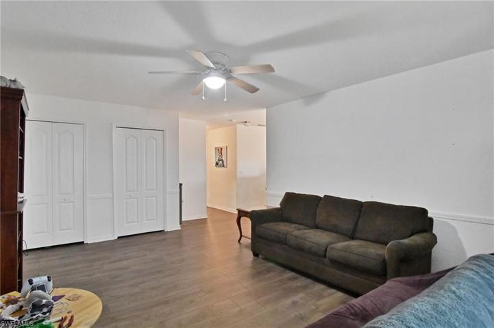 Upstairs den/gaming area.