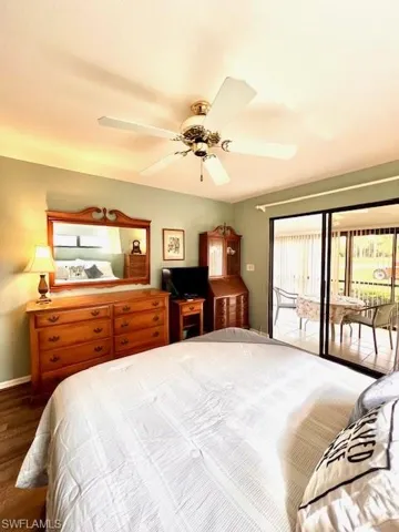 5905  Trailwinds  DR, Fort Myers, FL 33907
