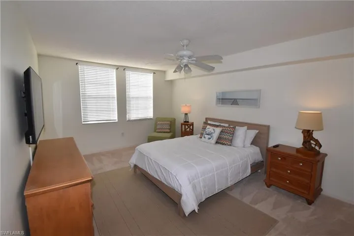 8735 River Homes Ln 6-302, Bonita Springs, Florida 34135