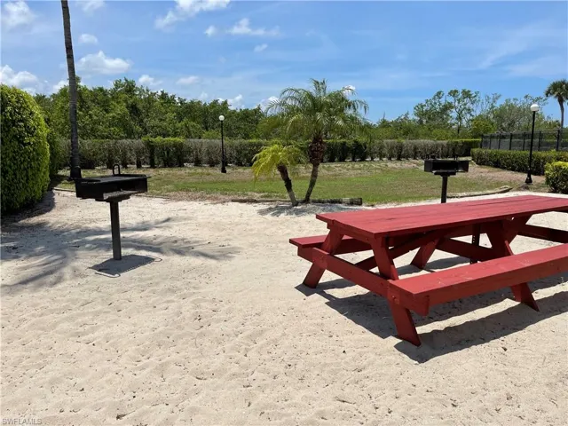 8735 River Homes Ln 6-302, Bonita Springs, Florida 34135