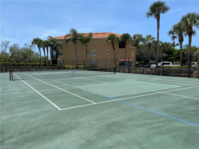 8735 River Homes Ln 6-302, Bonita Springs, Florida 34135