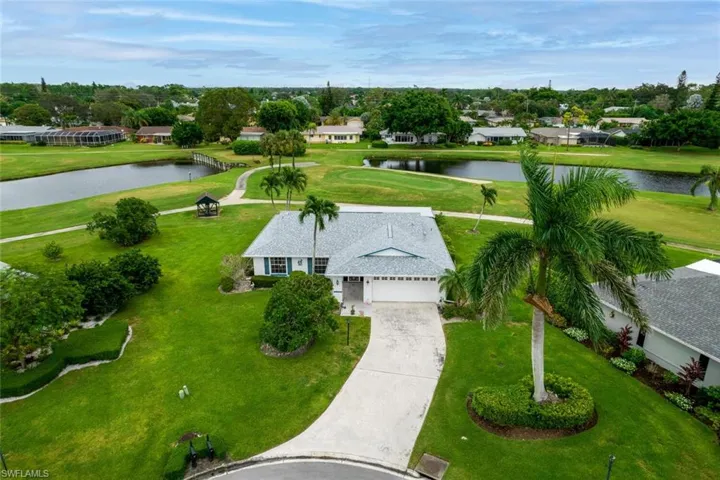 512  Whitewater  WAY, Naples, FL 34112