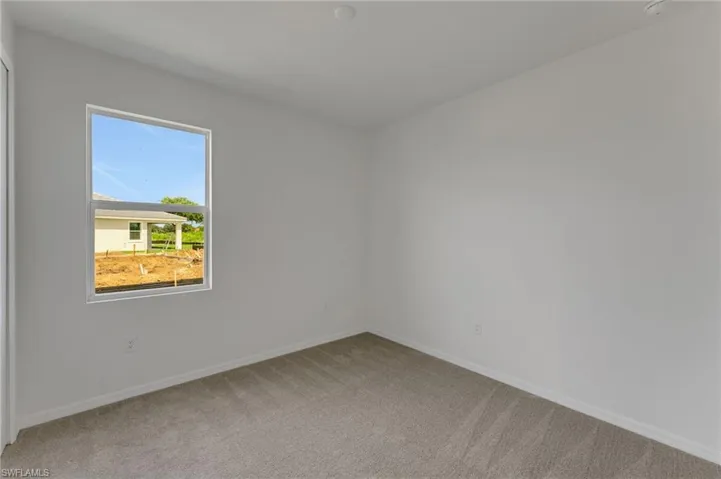 16935 Squirrel Branch Ln, Alva, Florida 33920