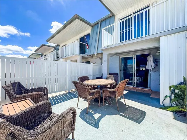 6777 Winkler Rd # 150, Fort Myers, Florida 33919