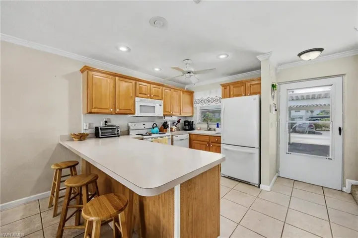 6777 Winkler Rd # 150, Fort Myers, Florida 33919