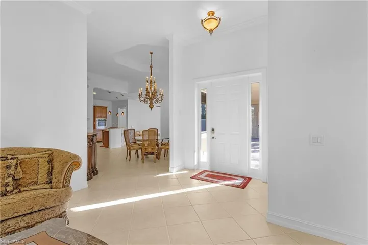 5030 Rustic Oaks Cir, Naples, Florida 34105