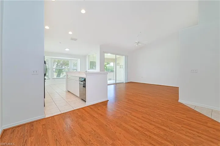 21350 Lancaster Run 1427, Estero, Florida 33928